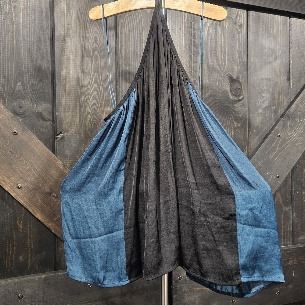 Banana republic silk top size large